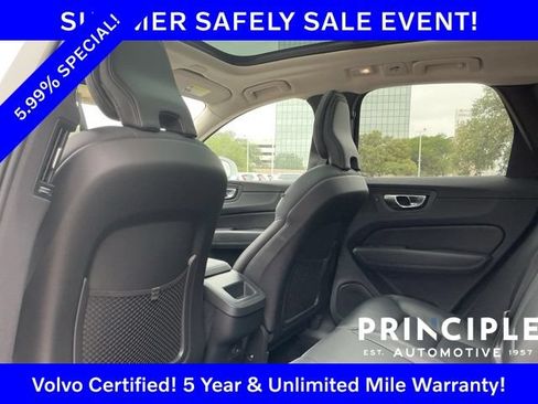 Certified 2023 Volvo XC60 B5 Core FWD image 33