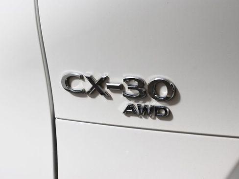 Used 2024 MAZDA CX-30 AWD 2.5 S w/ Premium Package image 40
