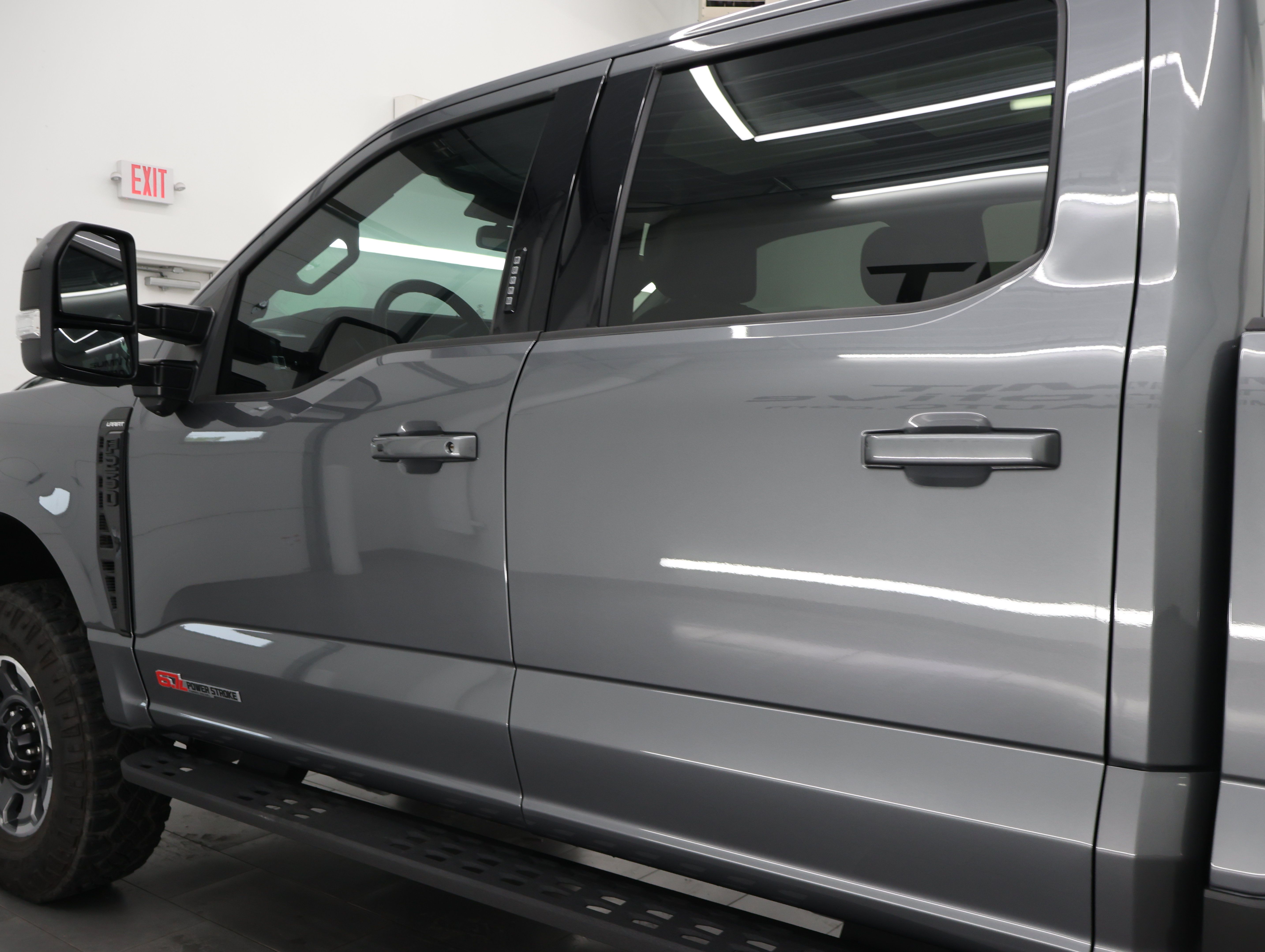 Used 2024 Ford F250 Lariat w/ Lariat Ultimate Package AWD/4WD image 39