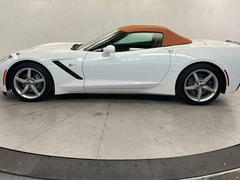 Used 2014 Chevrolet Corvette Stingray Convertible w/ 3LT Preferred Equipment Group RWD image 2