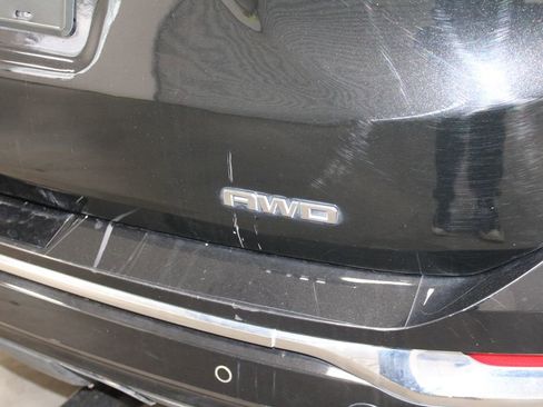 Used 2020 GMC Terrain Denali w/ Denali Premium Package image 13