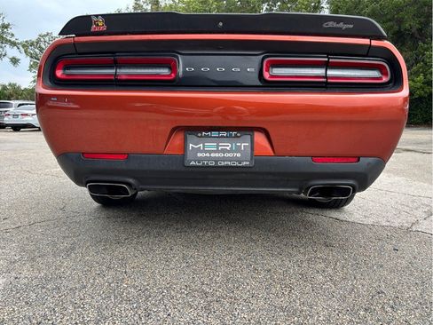 Used 2020 Dodge Challenger R/T Scat Pack RWD image 14