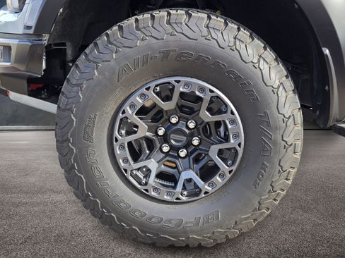 Used 2025 Ford F150 Raptor w/ Equipment Group 803A Raptor R image 8