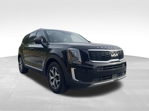 Used 2022 Kia Telluride EX image 3