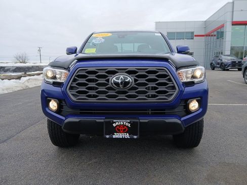 Certified 2022 Toyota Tacoma TRD Off-Road w/ Technology Package image 35