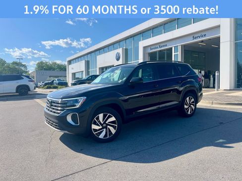 New 2026 Volkswagen Atlas SE FWD image 1