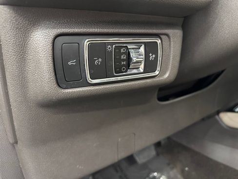 Used 2022 Lincoln Corsair Reserve w/ Equipment Group 201A AWD/4WD image 12