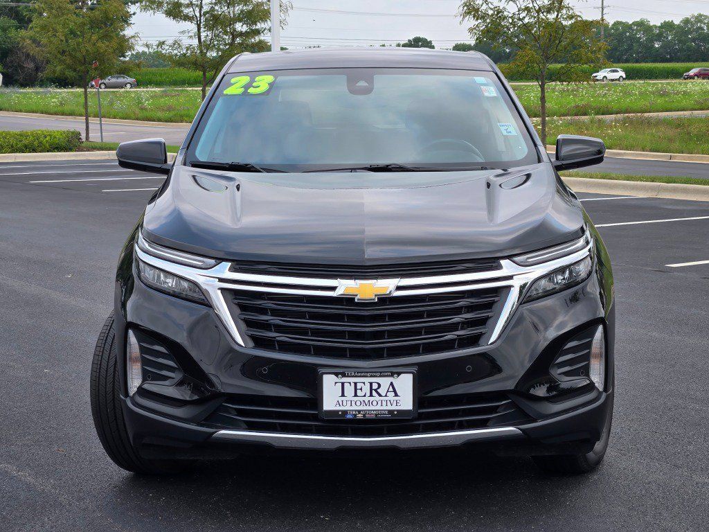Used 2023 Chevrolet Equinox LT FWD image 2