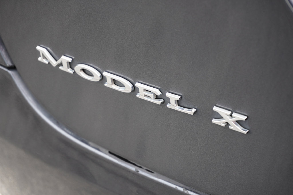 Used 2018 Tesla Model X 75D AWD/4WD image 7