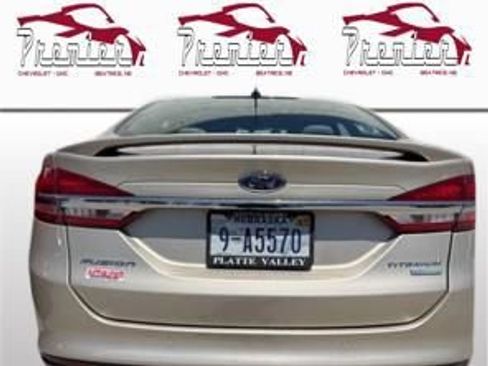 Used 2017 Ford Fusion Titanium FWD image 4