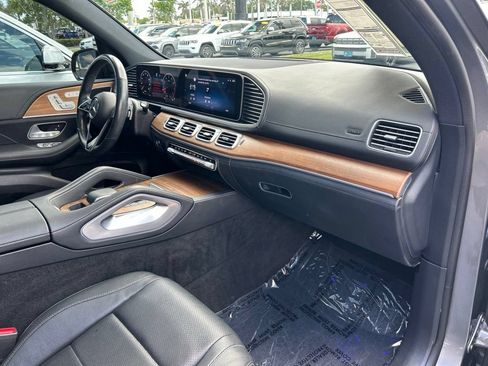 Used 2024 Mercedes-Benz GLE 350 4MATIC image 46