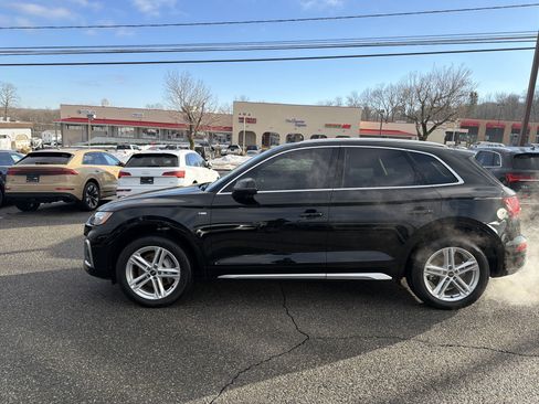 Certified 2025 Audi Q5 e Premium AWD/4WD image 4