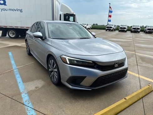 Used 2022 Honda Civic EX image 10