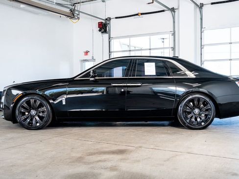 Used 2021 Rolls-Royce Ghost Base image 8