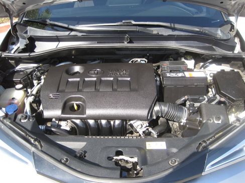 Used 2018 Toyota C-HR XLE FWD image 15