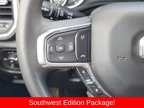 Used 2025 RAM 1500 Laramie AWD/4WD image 39