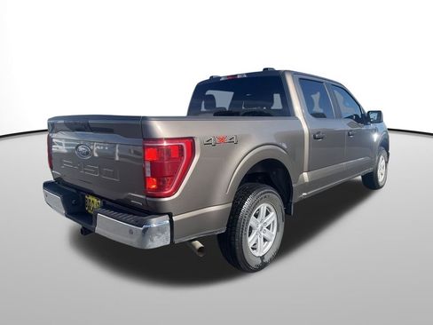 Used 2023 Ford F150 XLT w/ Trailer Tow Package image 6