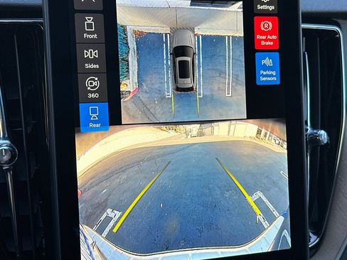 New 2026 Volvo XC60 T8 Plus w/ Climate Package image 17