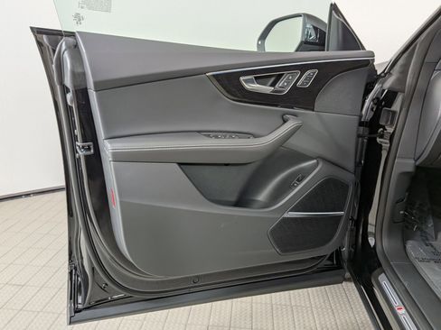 Used 2026 Audi Q8 Premium Plus AWD/4WD image 13