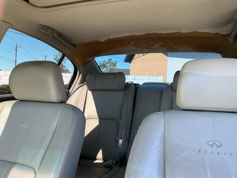 Used 2003 INFINITI G35 Sedan w/ Premium Pkg RWD image 12