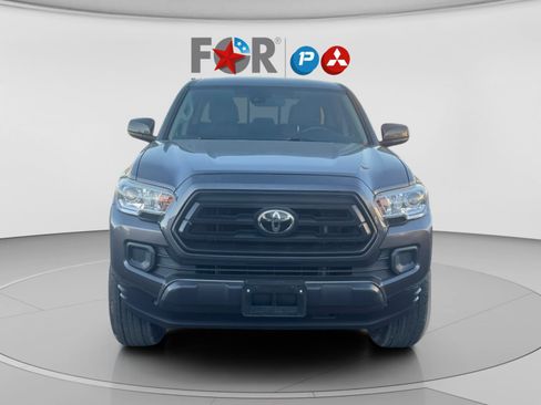 Used 2020 Toyota Tacoma SR w/ SR Convenience Package image 8