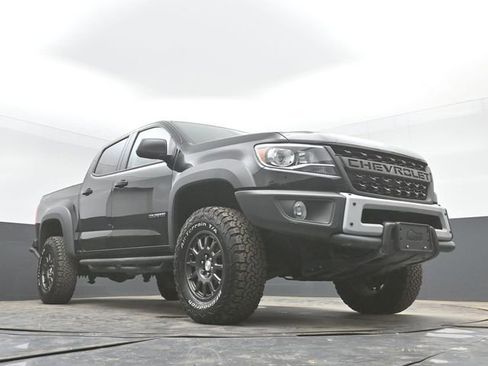 Used 2019 Chevrolet Colorado ZR2 w/ Colorado ZR2 Bison Edition AWD/4WD image 40