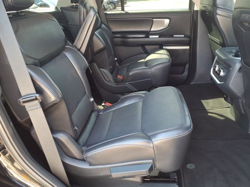 Certified 2025 Ford Expedition Platinum AWD/4WD image 24
