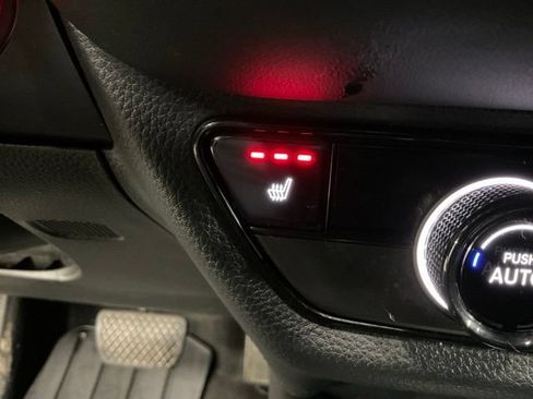 Certified 2023 Honda HR-V Sport image 31