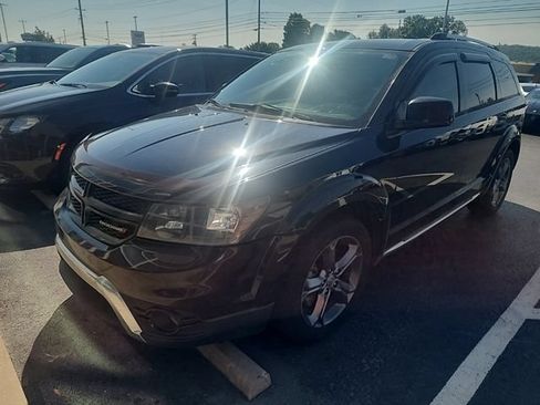 Used 2015 Dodge Journey Crossroad w/ Flexible Seating Group FWD image 13