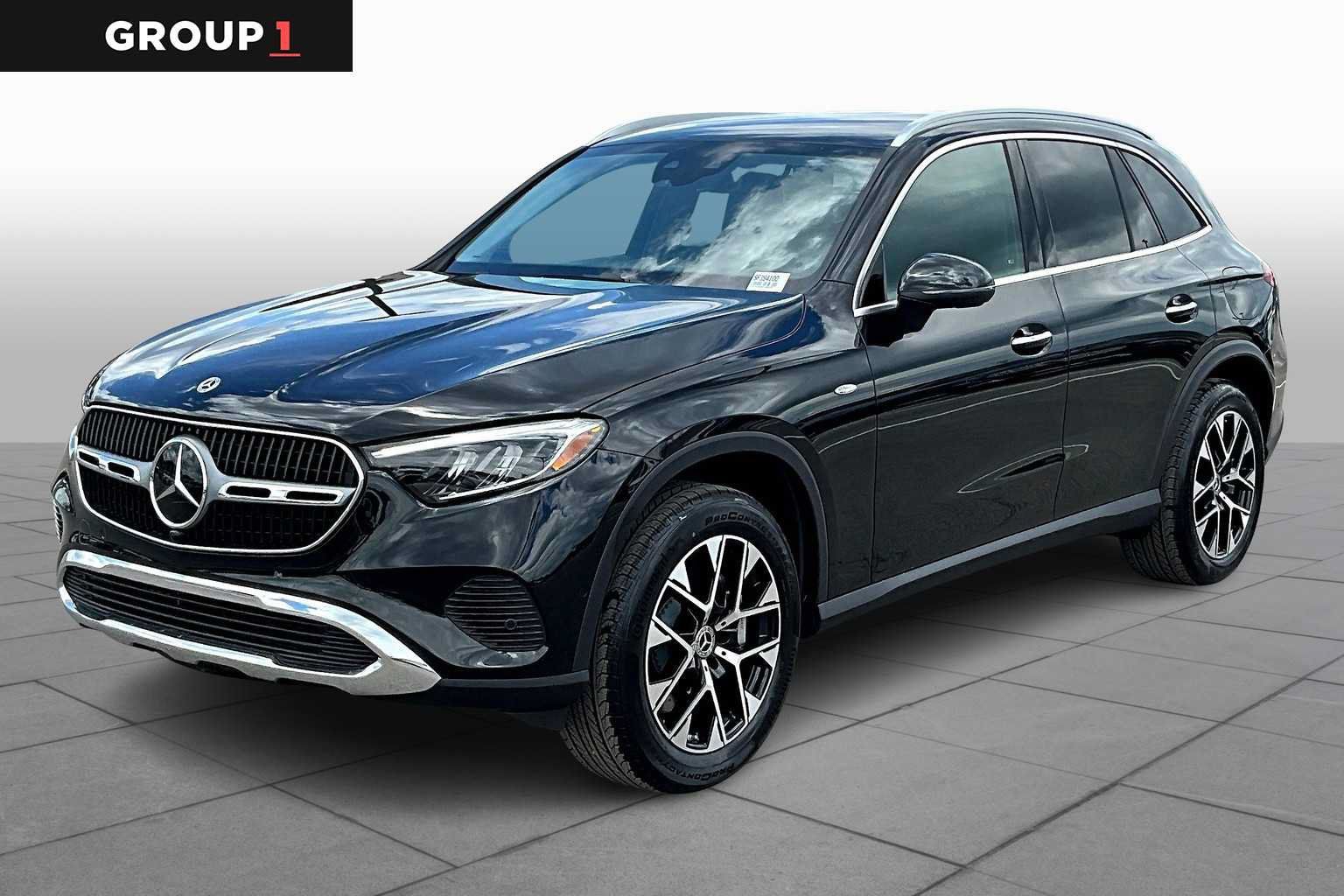 Used 2025 Mercedes-Benz GLC 350e 4MATIC image 1