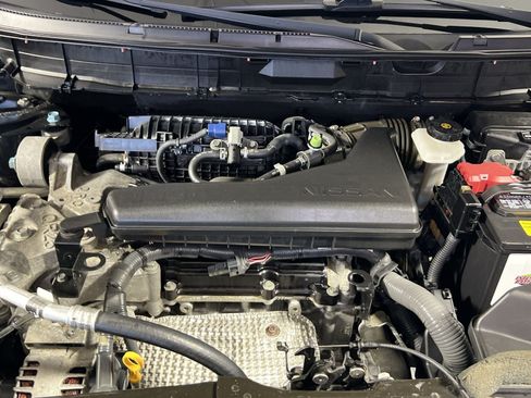 Used 2014 Nissan Rogue SV w/ SV Premium Package FWD image 29