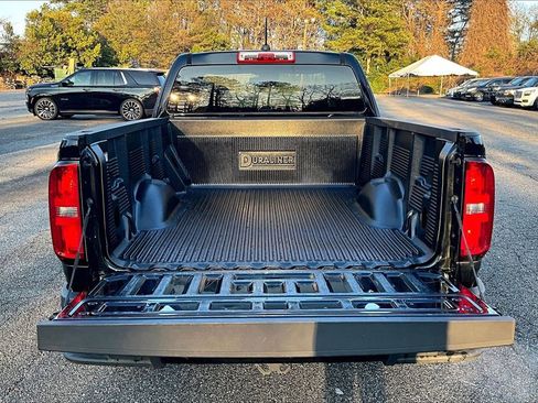 Used 2022 Chevrolet Colorado LT w/ Fleet Safety Package image 30