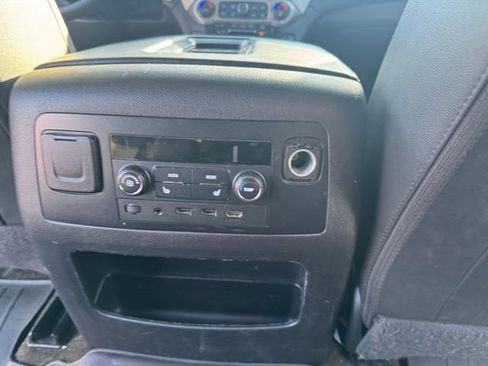 Used 2017 GMC Yukon XL SLT w/ Premium Edition image 15