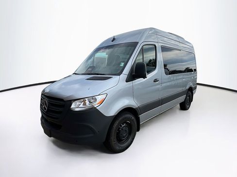 New 2025 Mercedes-Benz Sprinter 2500 image 3