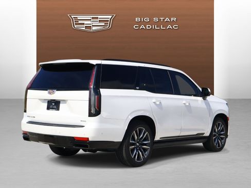 Used 2021 Cadillac Escalade Sport w/ Driver Assist Tech Package AWD/4WD image 5