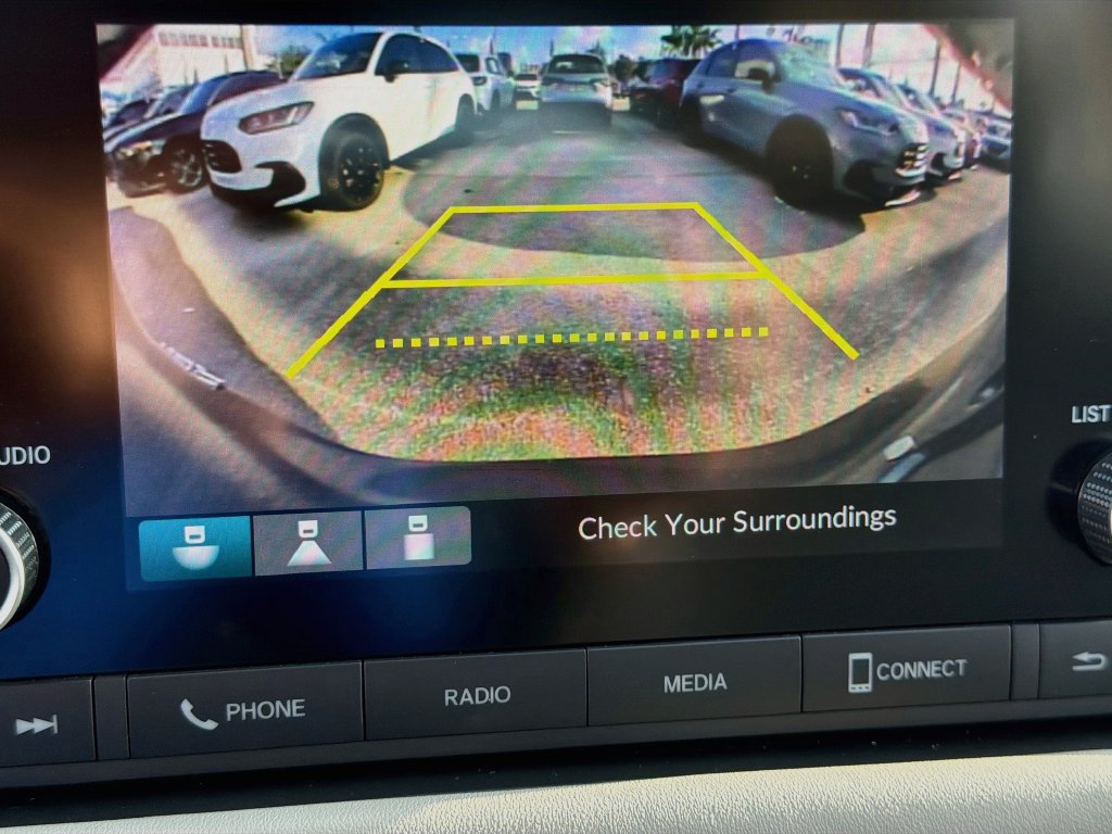 Certified 2025 Honda HR-V LX image 13