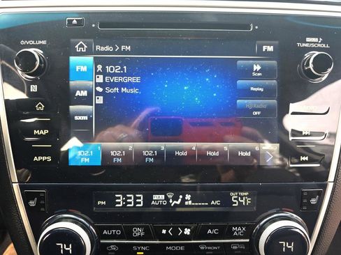 Used 2018 Subaru Outback 2.5i Limited image 14