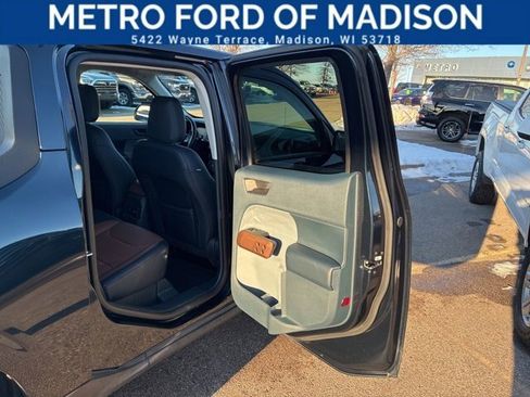 Certified 2022 Ford Maverick Lariat w/ Lariat Luxury Package image 39