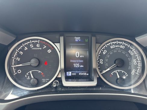 Used 2023 Toyota Tacoma SR5 w/ Technology Package AWD/4WD image 20