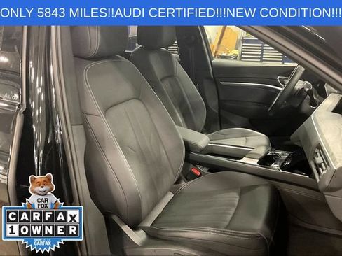 Used 2024 Audi Q8 e-tron Premium Plus w/ Premium Plus Package AWD/4WD image 7