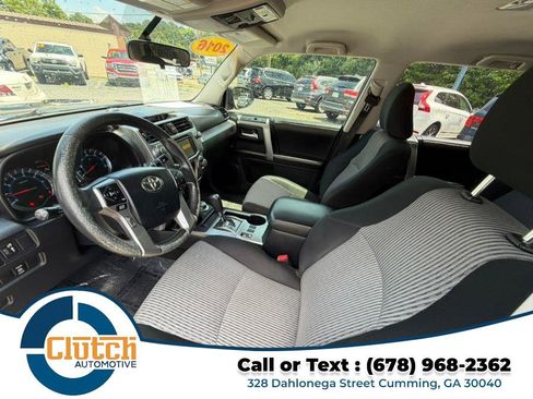 Used 2016 Toyota 4Runner 4WD SR5 Premium image 11
