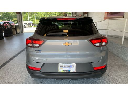 New 2026 Chevrolet TrailBlazer LS w/ LS Convenience Package FWD image 7