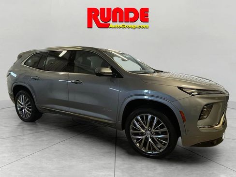 New 2026 Buick Enclave Avenir w/ Super Cruise Package AWD/4WD image 7
