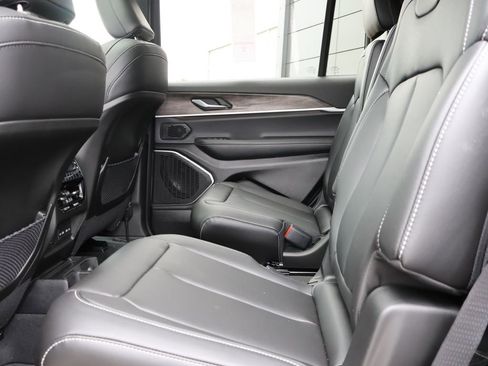 New 2026 Jeep Grand Cherokee L Limited w/ Trailer Tow Package image 19