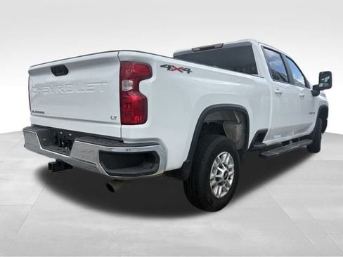 Used 2025 Chevrolet Silverado 2500 LT w/ Convenience Package image 7