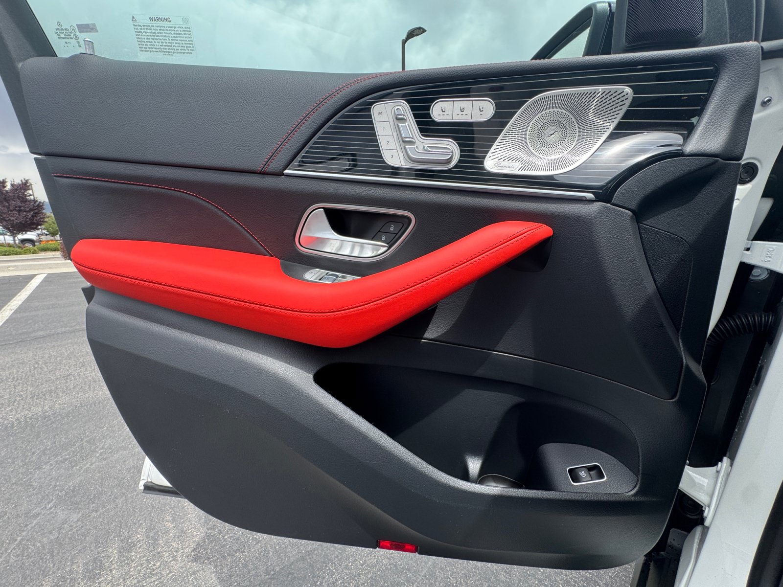 New 2026 Mercedes-Benz GLE 53 AMG 4MATIC Coupe image 31