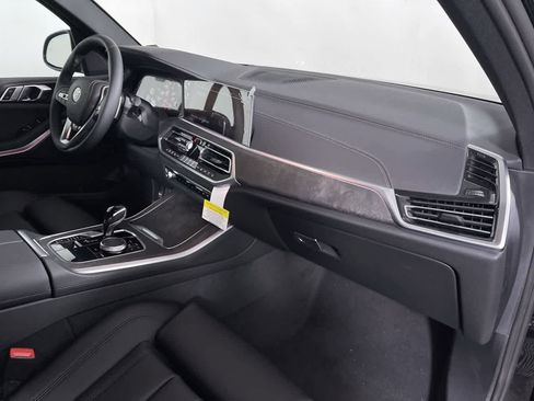 Certified 2022 BMW X5 xDrive40i w/ Premium Package image 15