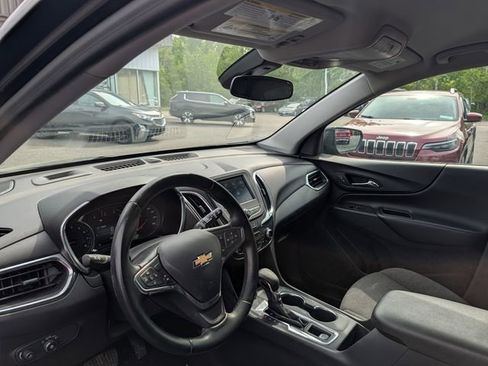 Used 2024 Chevrolet Equinox LT FWD image 15