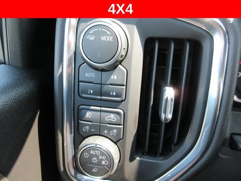 Certified 2022 Chevrolet Silverado 2500 High Country w/ Z71 Off-Road Package AWD/4WD image 34
