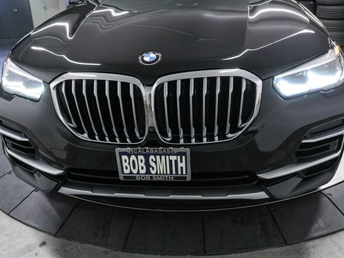 Certified 2023 BMW X5 sDrive40i w/ Premium Package image 11